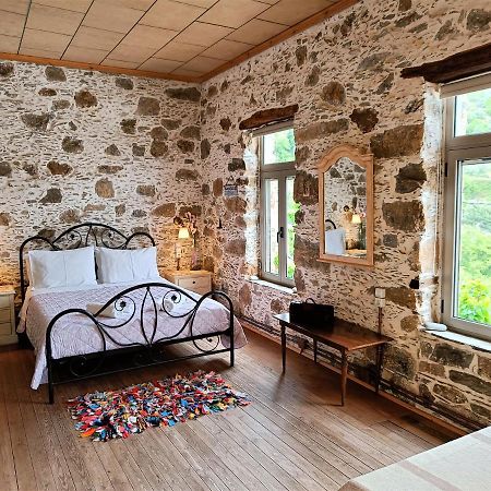 Casa Pappadiana Traditional Stonehouse Villa Kefálion Buitenkant foto