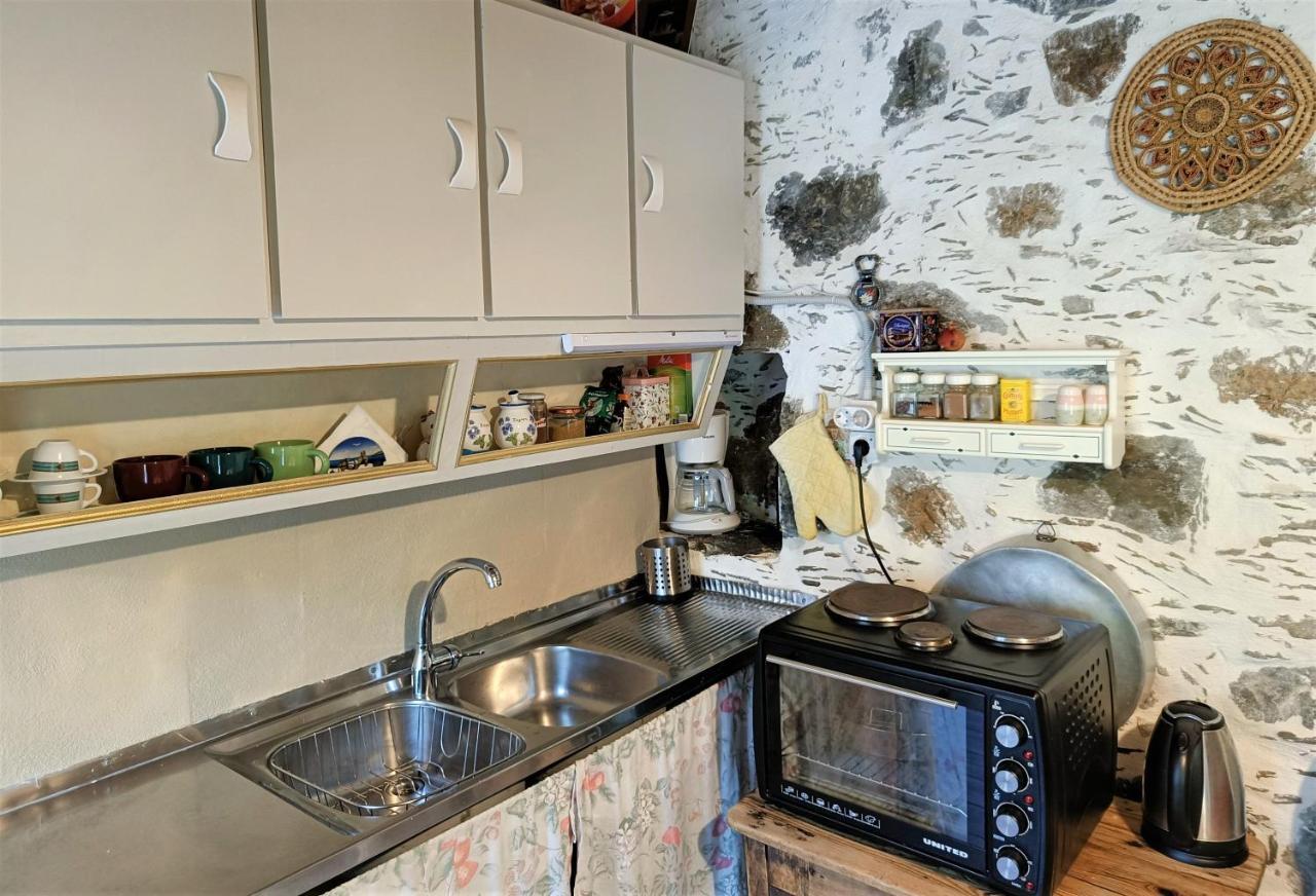 Casa Pappadiana Traditional Stonehouse Villa Kefálion Buitenkant foto